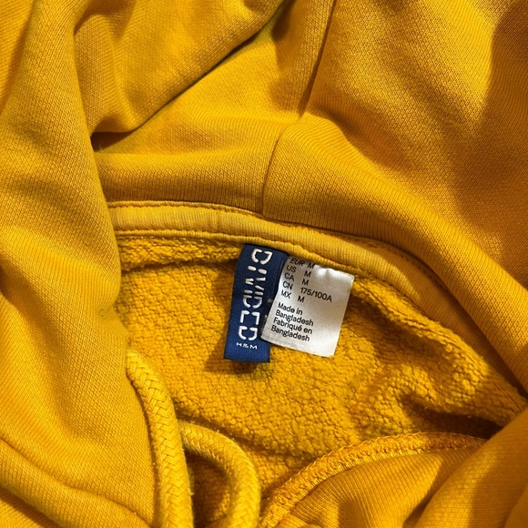 H&M Yellow Hoodie “through the night” - Picture 3 of 3